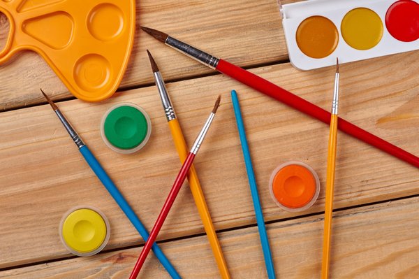 Découvrez comment créer des palettes avec le cercle chromatique